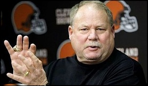 Team President Mike Holmgren Says He Won't Quit On Browns-1_tmpphp48lirr.jpg